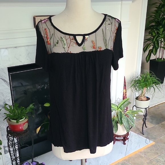 Espresso Tops - Espresso Darling Little Top Sz M Cute Detailing